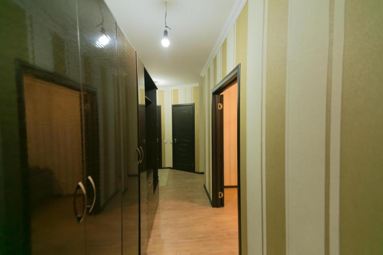 Cozy Apartment On Sarayshyq Street 5E Астана Екстер'єр фото
