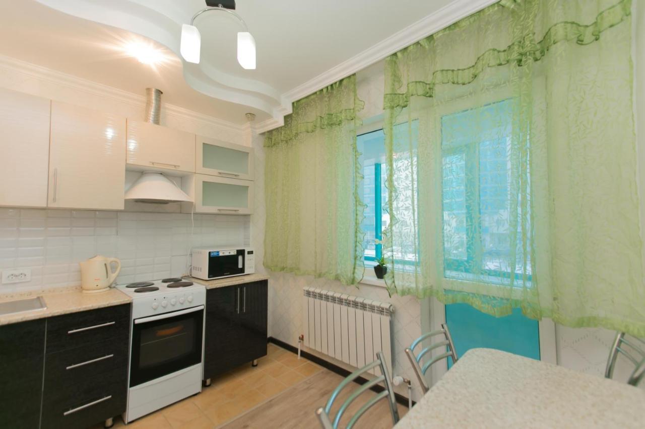 Cozy Apartment On Sarayshyq Street 5E Астана Екстер'єр фото